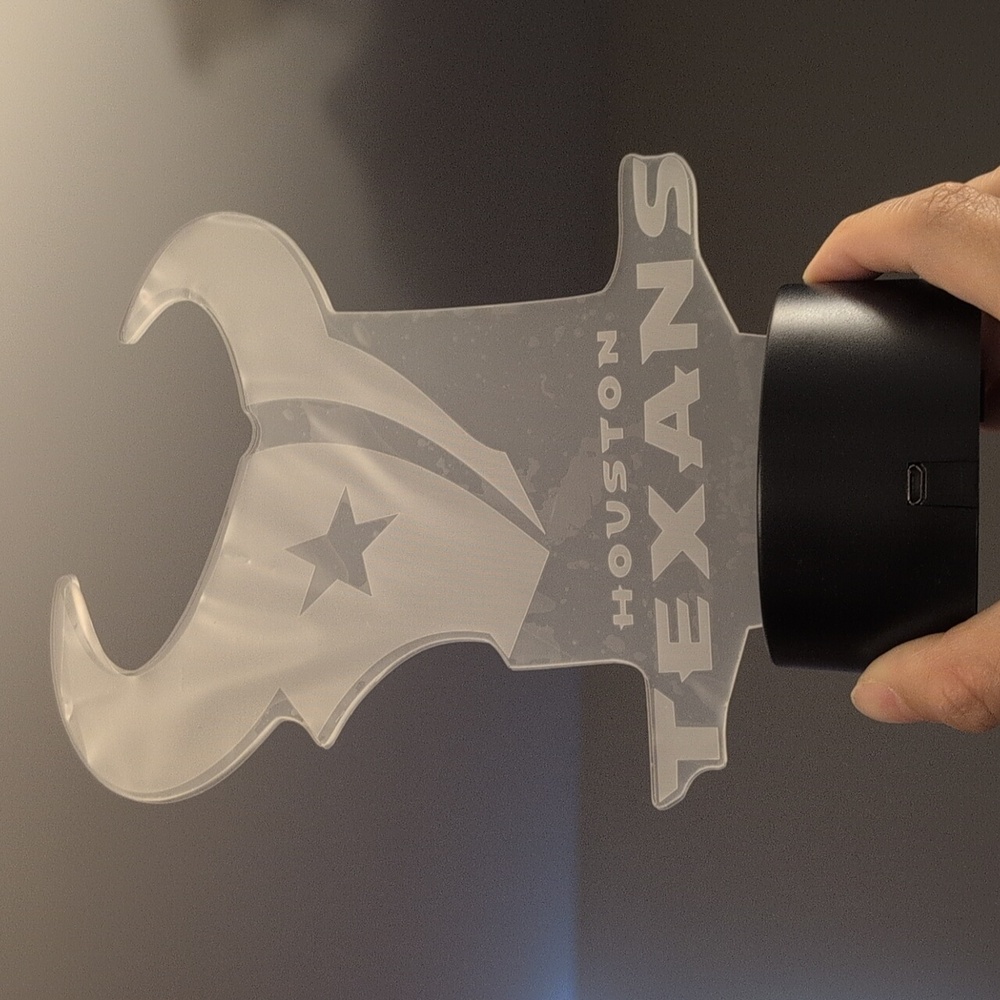 NFL Houston Texans Logo Desktop LED Light Display With An Extra 10 Ft Cable NEW